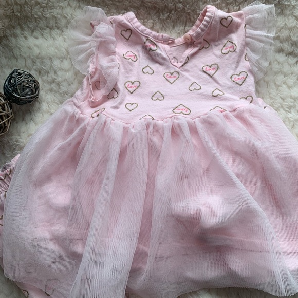 🌿$10 Sale🌿 Bundles Baby Place Live Tutu Shirt & Pant Set - Size 6 to 9 Months - Picture 3 of 4
